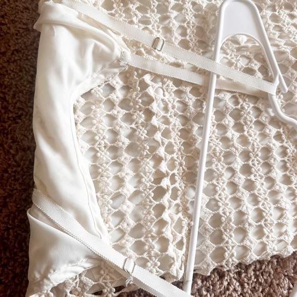 Fate Crochet Lace Maxi Dress Side Split Women’s M - Picture 5 of 10